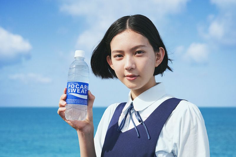 Pocari Sweat được lồng ghép trong phim quảng cáo rất tinh tế